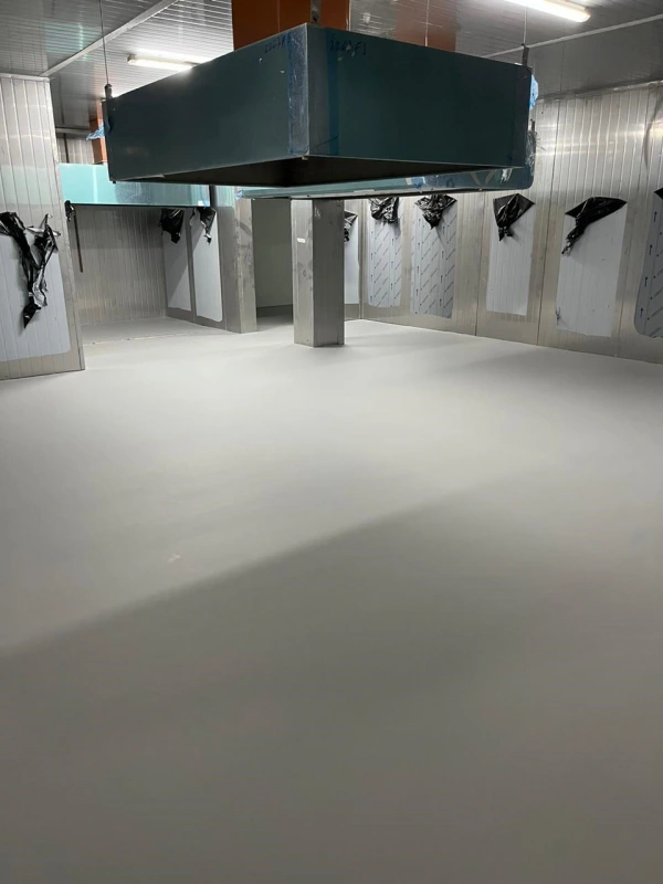 Piso uretano industrial de alta resistência em área de produção