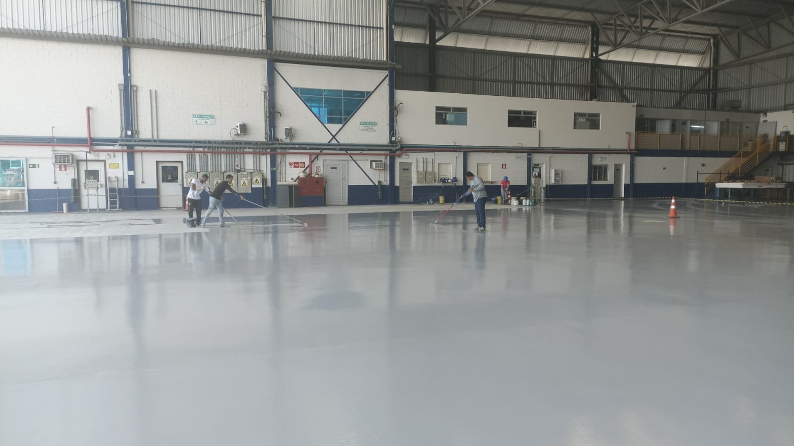 Hangar Azul Linha Aéreas